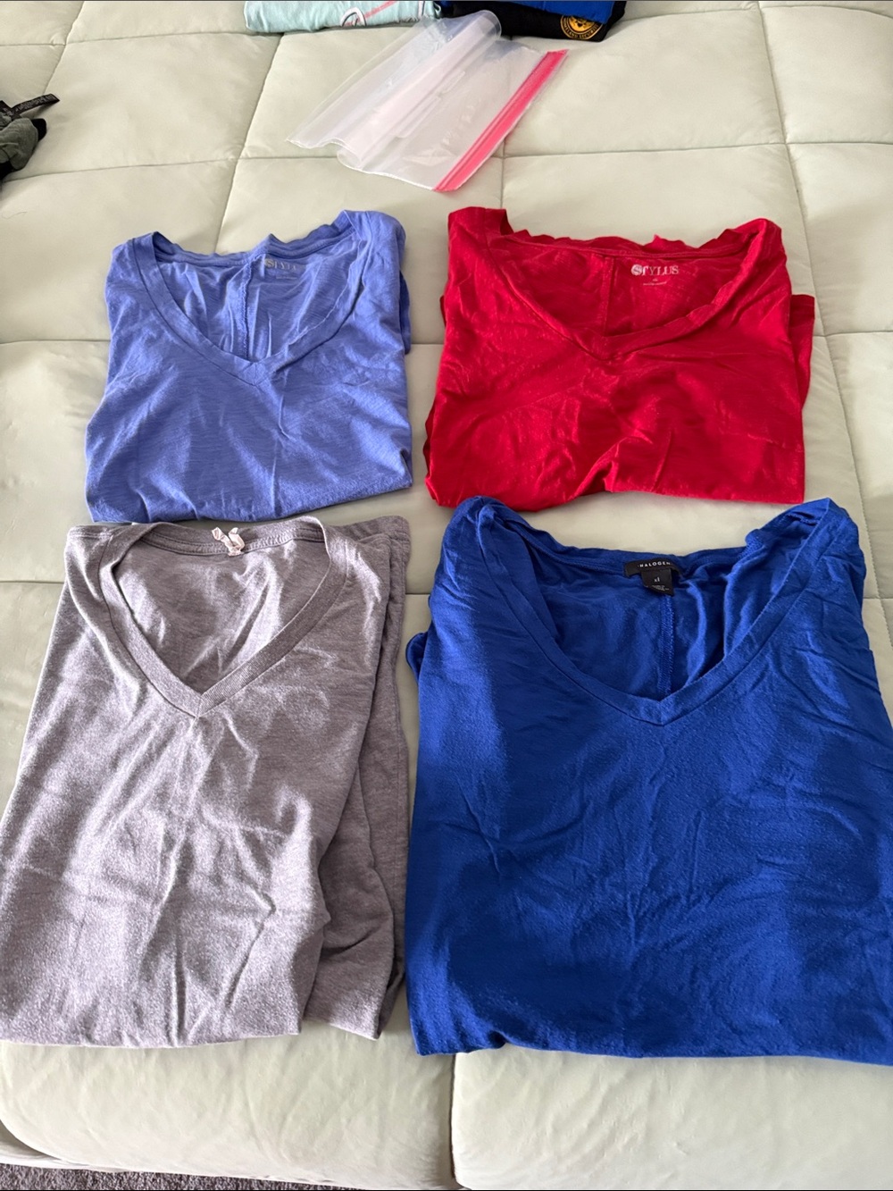 Lot of 4 V-Neck Tees in Blue, Red, Lavender, Gray